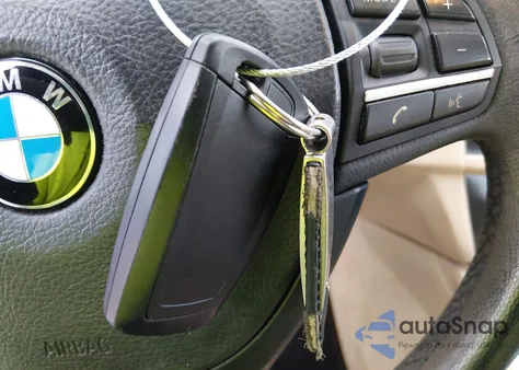 2013 BMW 528I z USA, uszkodzony, nr VIN WBAXG5C58DDY32387